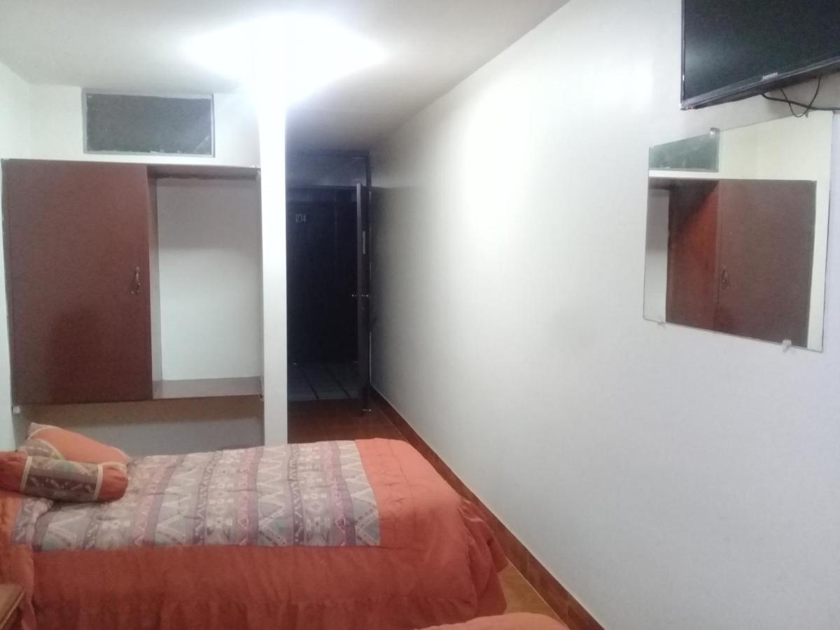 Hotel Central Латакунга Экстерьер фото