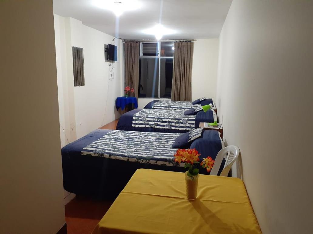 Hotel Central Латакунга Экстерьер фото