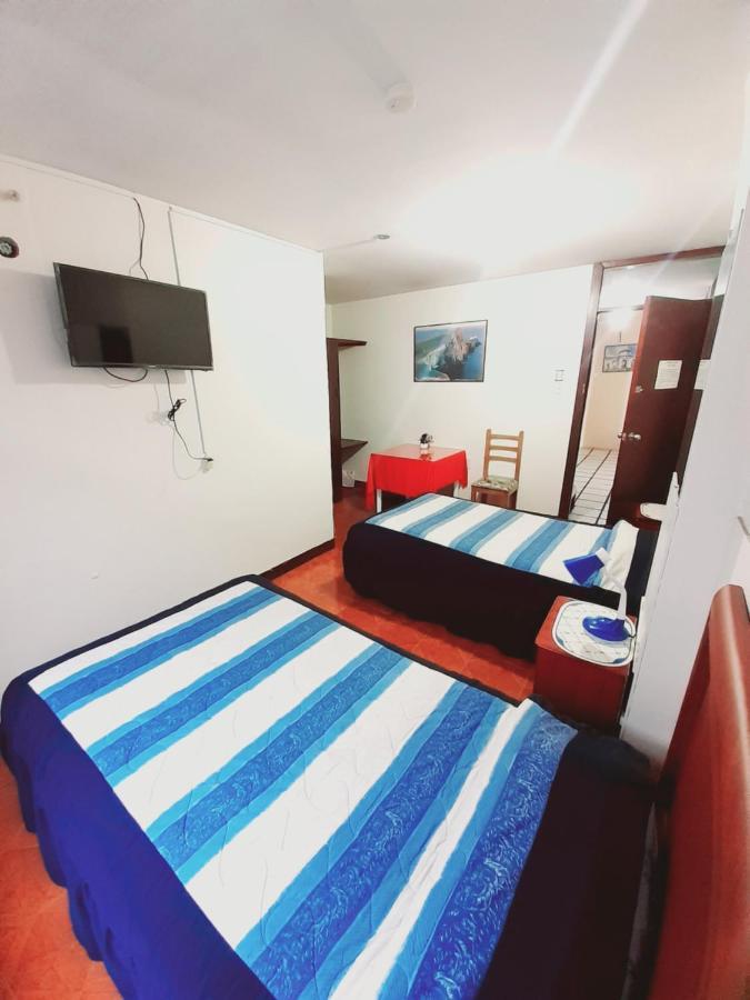 Hotel Central Латакунга Экстерьер фото