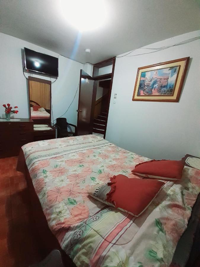 Hotel Central Латакунга Экстерьер фото