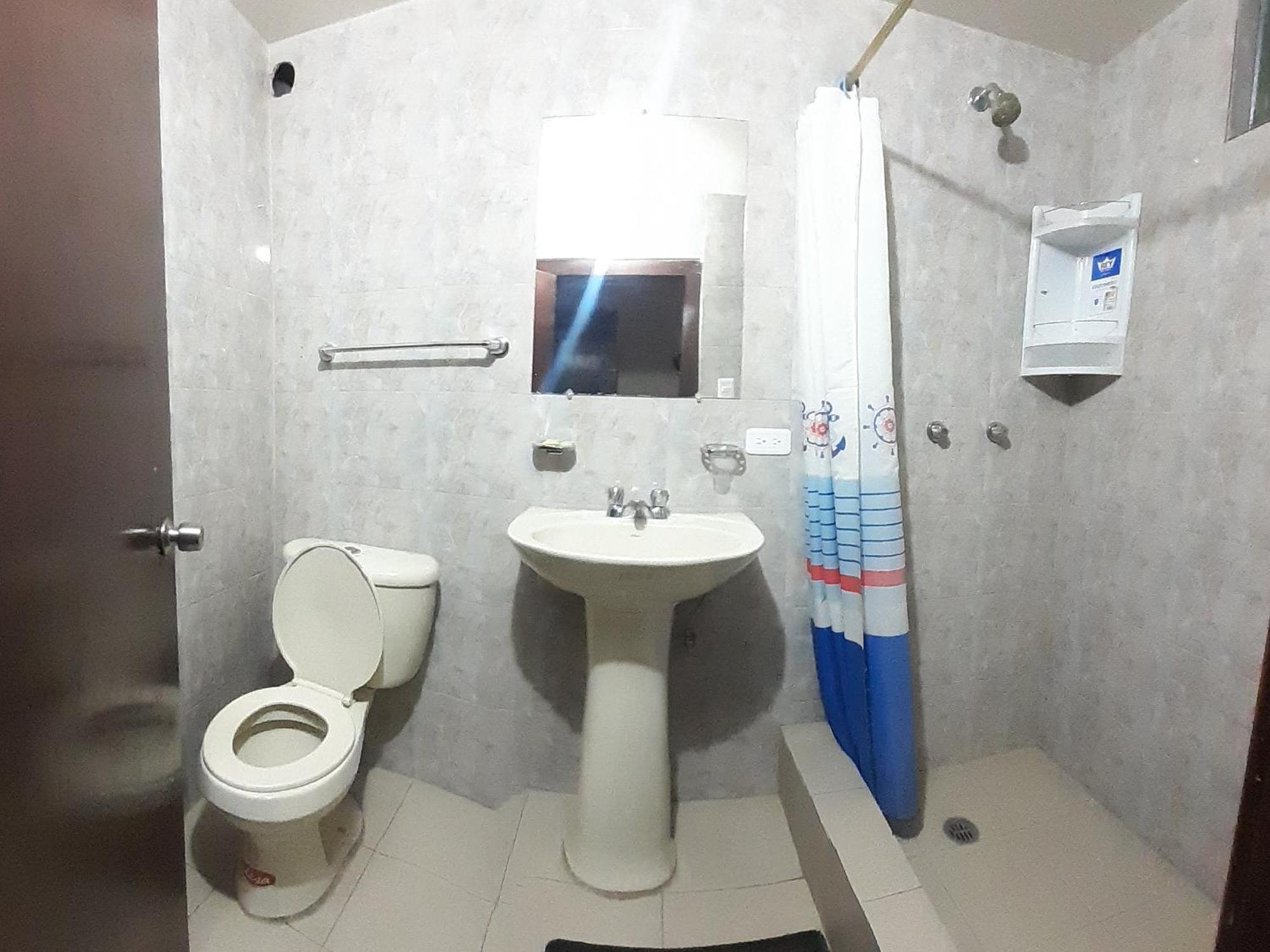 Hotel Central Латакунга Номер фото
